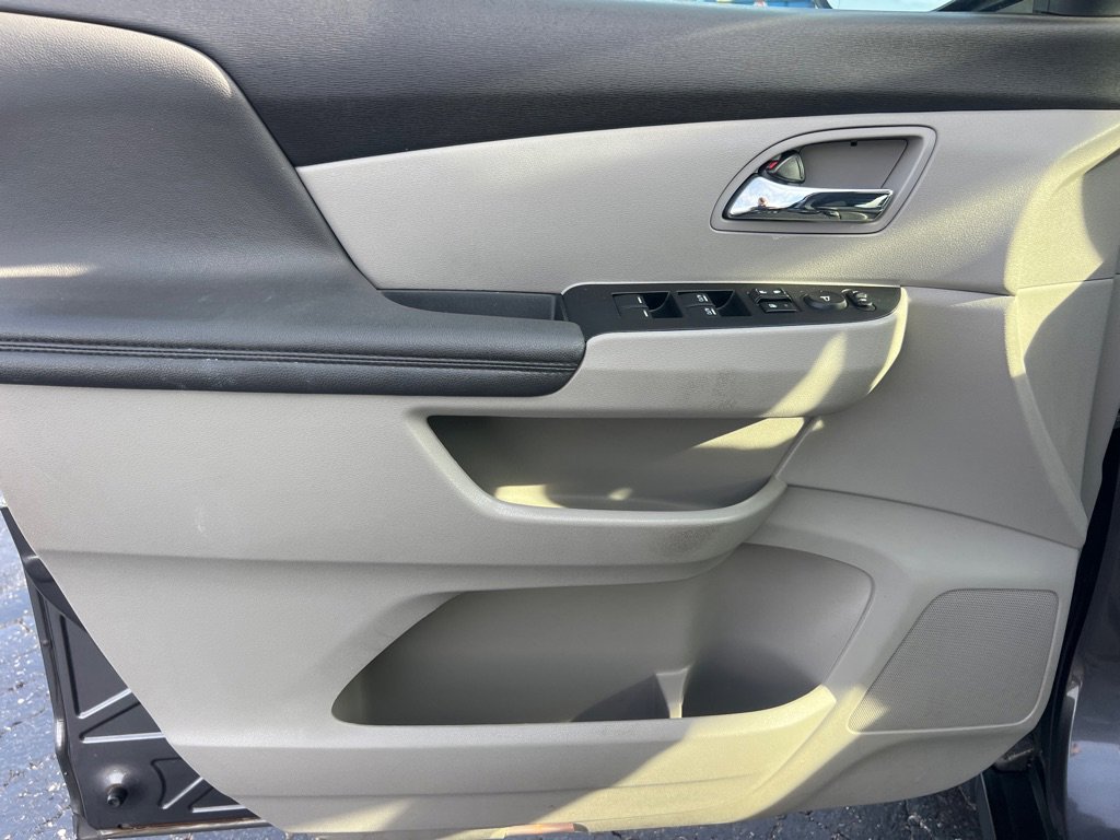 Used 2016 Honda Odyssey EX-L image 11