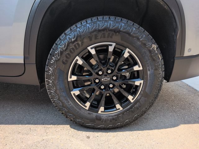 Used 2025 Chevrolet Traverse Z71 w/ Enhanced Driving Package AWD/4WD image 31
