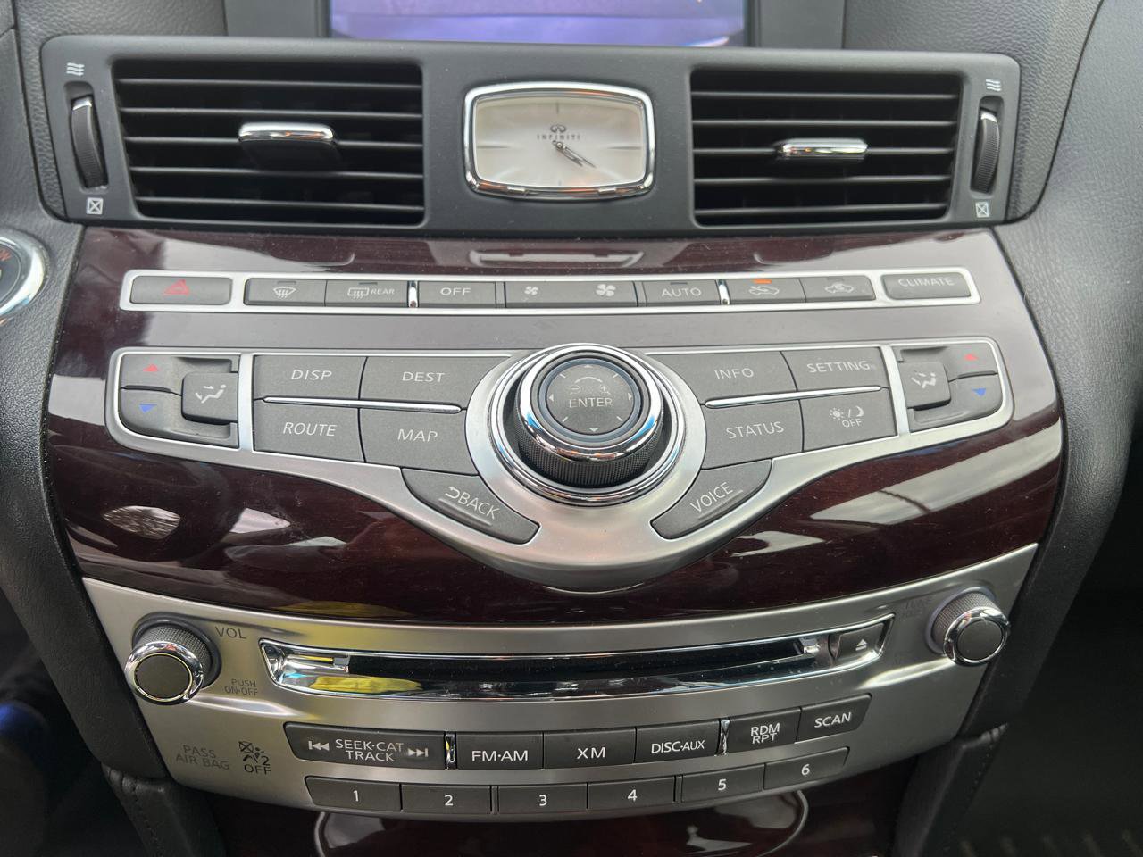 Used 2011 INFINITI M37 x w/ Premium Pkg AWD/4WD image 28