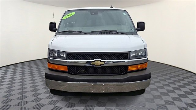 Used 2021 Chevrolet Express 3500 LT w/ LT Preferred Equipment Group image 3