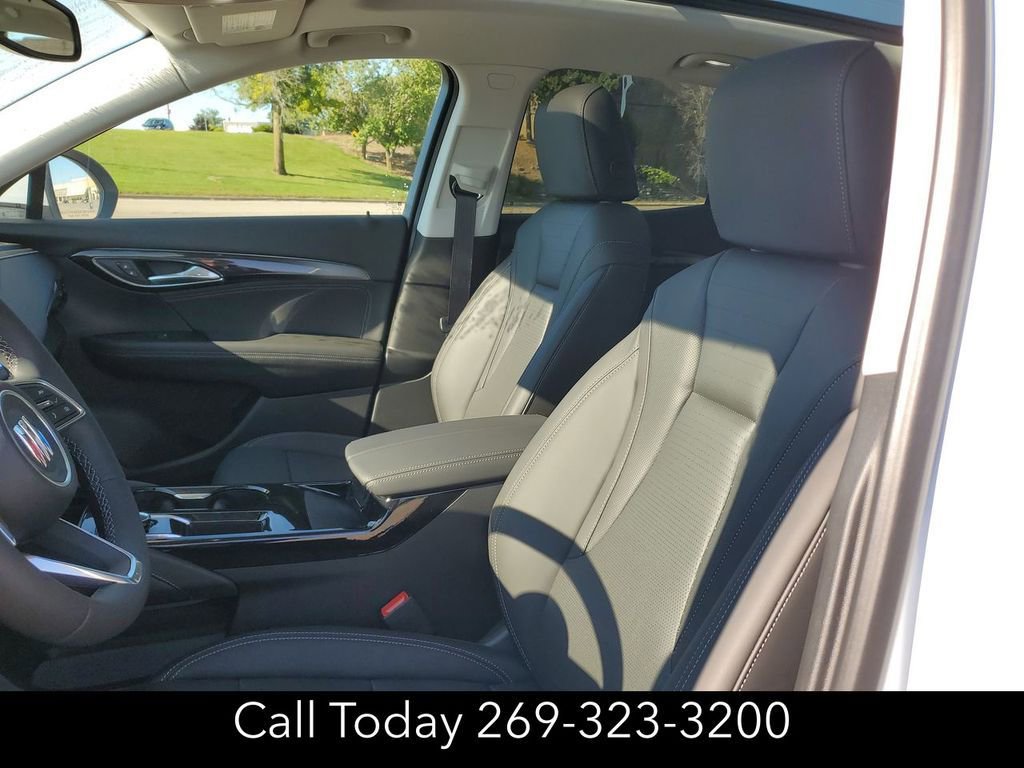 New 2025 Buick Envision Preferred image 22