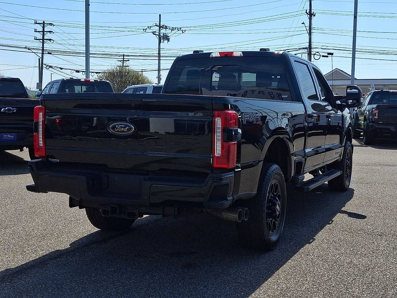 Certified 2024 Ford F250 Lariat w/ Lariat Ultimate Package image 10