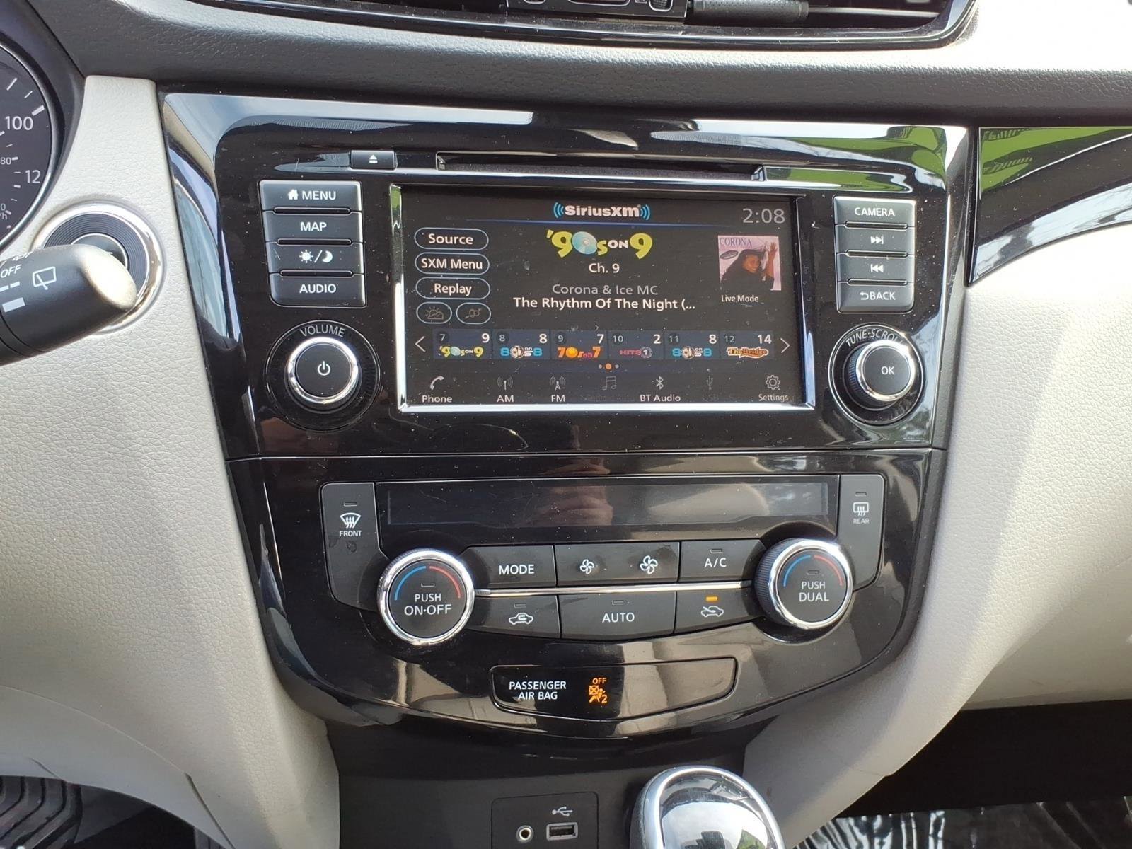 Used 2022 Nissan Rogue Sport SL w/ Premium Package AWD/4WD image 19