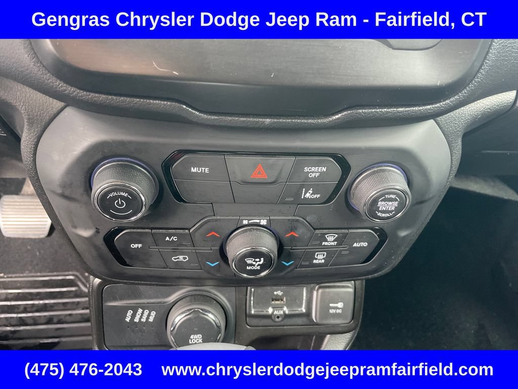 Certified 2021 Jeep Renegade Latitude AWD/4WD image 53