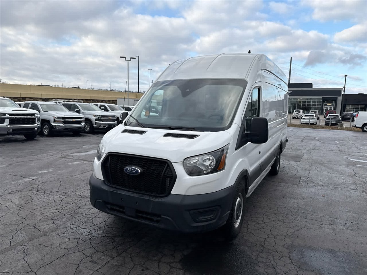 Used 2023 Ford Transit 250 148 High Roof Extended w/ Load Area Protection Package image 4