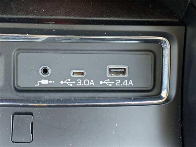 Used 2023 Subaru Ascent Limited image 23