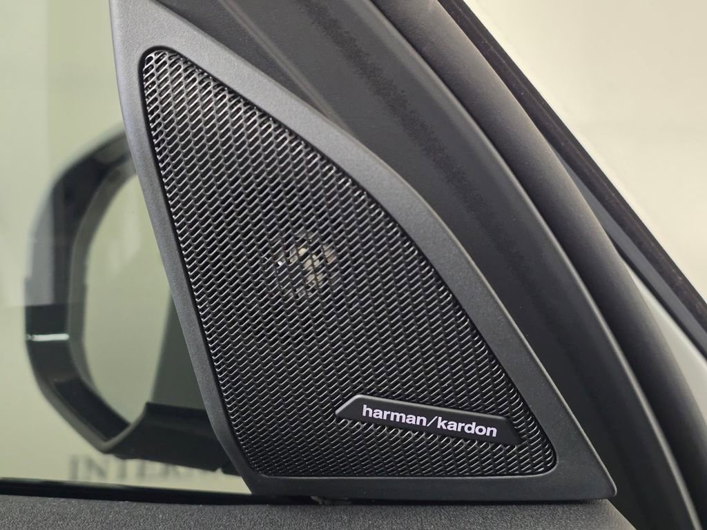 Certified 2025 BMW X3 xDrive30i w/ Premium Package image 13