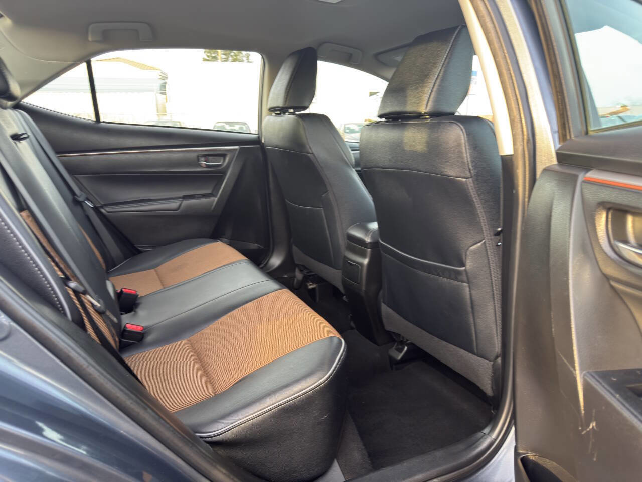 Used 2015 Toyota Corolla S FWD image 10