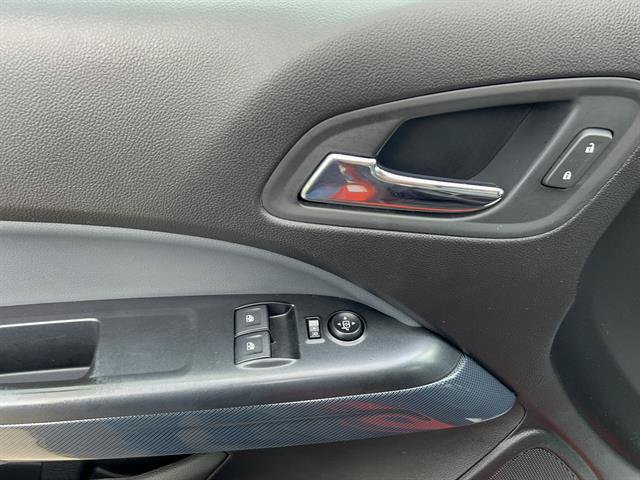 Used 2019 Chevrolet Colorado Z71 AWD/4WD image 10