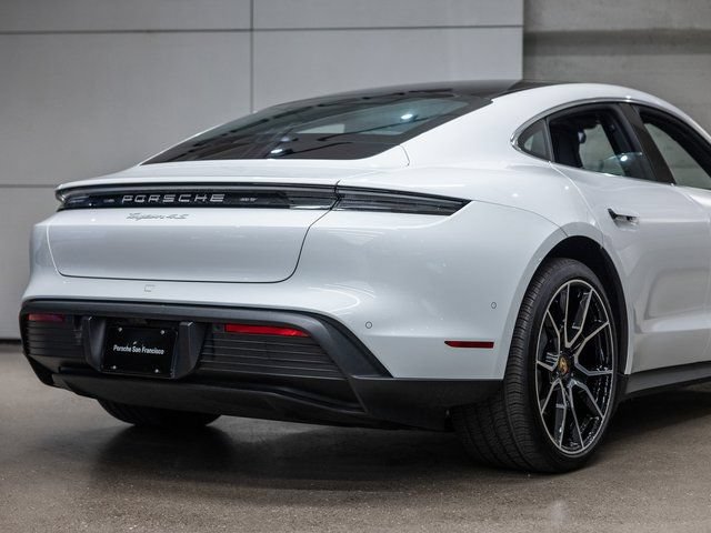 New 2025 Porsche Taycan 4S AWD/4WD image 23