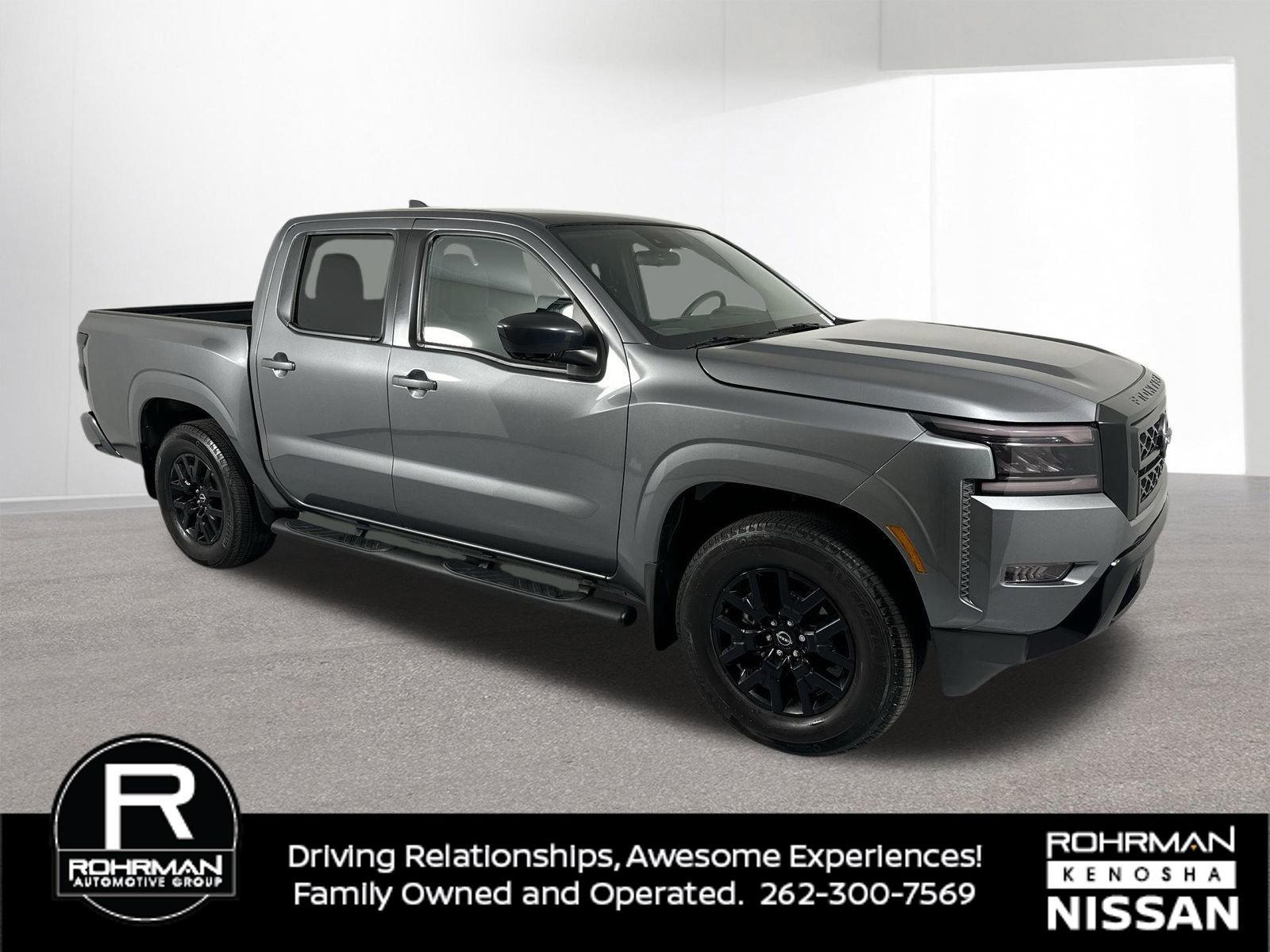 Certified 2023 Nissan Frontier SV w/ Midnight Edition Package image 3