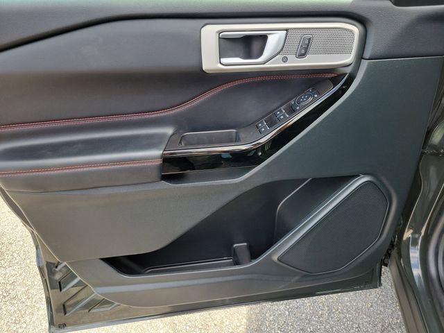 Certified 2024 Ford Explorer ST-Line w/ Class IV Trailer Tow Package RWD image 16