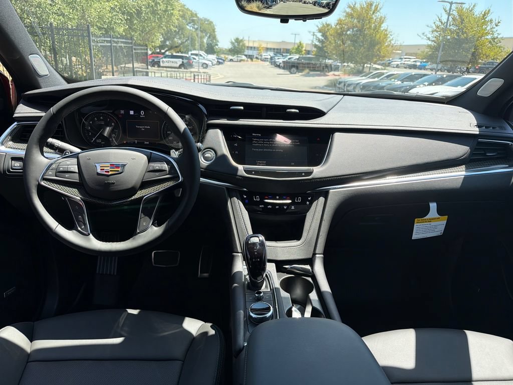 New 2026 Cadillac XT5 Sportv w/ LPO, Floor Liner Package AWD/4WD image 29