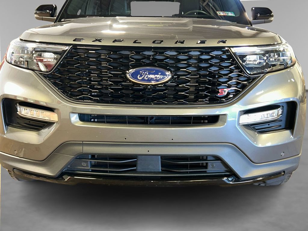Used 2023 Ford Explorer ST w/ Equipment Group 401A image 12