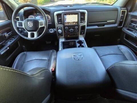 Used 2015 RAM 1500 Laramie w/ Convenience Group image 15