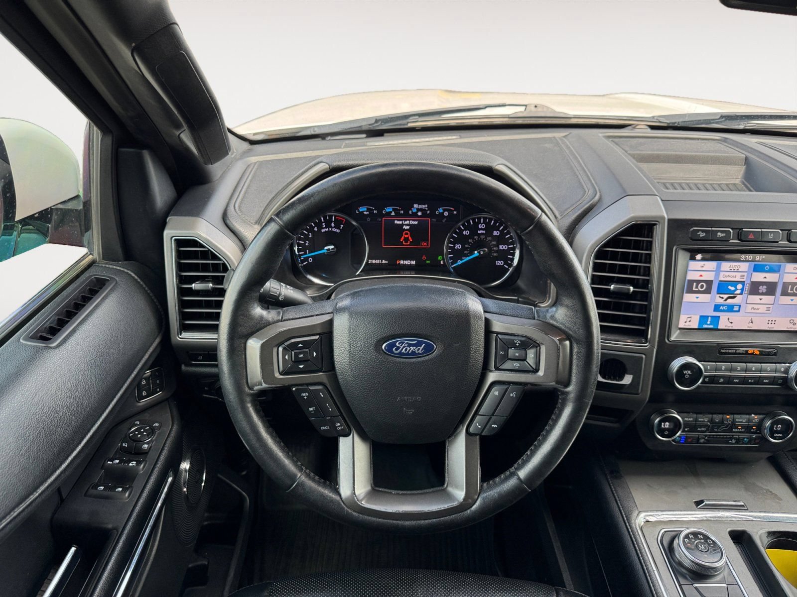 Used 2019 Ford Expedition Max XLT w/ Equipment Group 202A AWD/4WD image 12