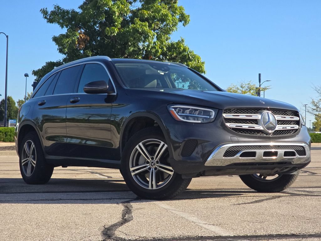 Used 2020 Mercedes-Benz GLC 300 4MATIC image 1