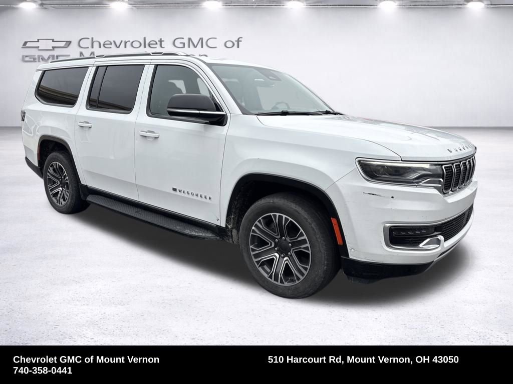 Used 2024 Jeep Wagoneer L Series II w/ Flexible Seating Group image 6