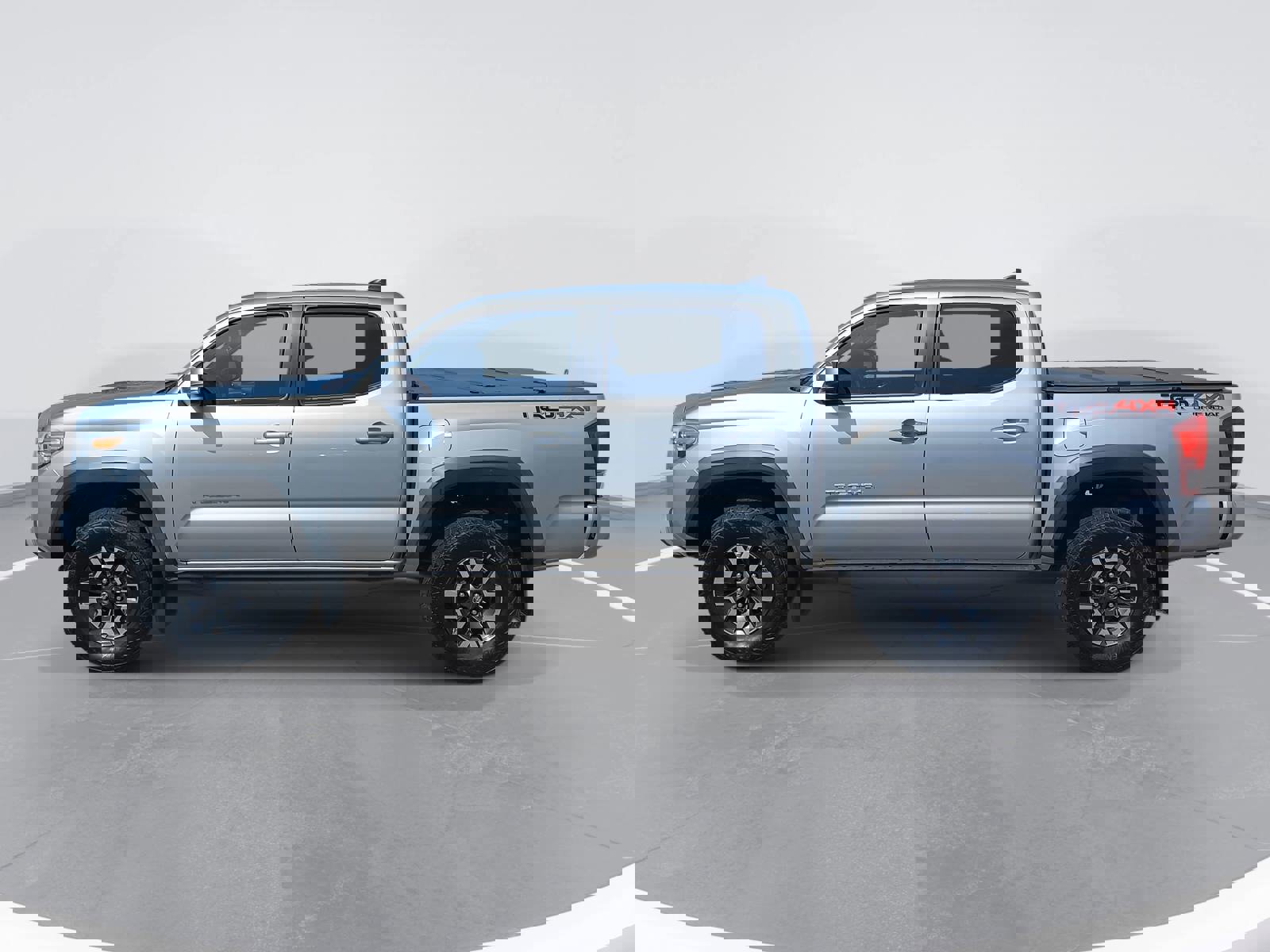 Used 2016 Toyota Tacoma TRD Off-Road w/ Premium & Technology Package image 8