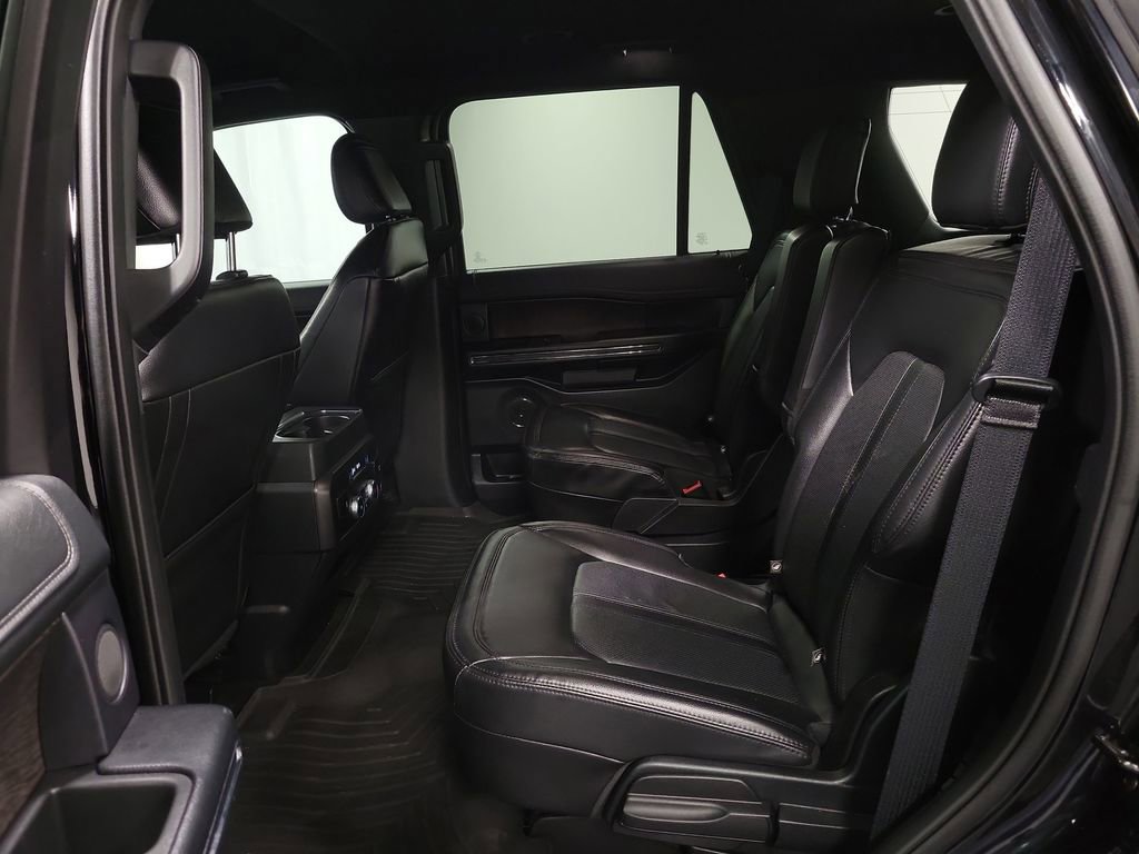 Used 2021 Ford Expedition Limited image 23