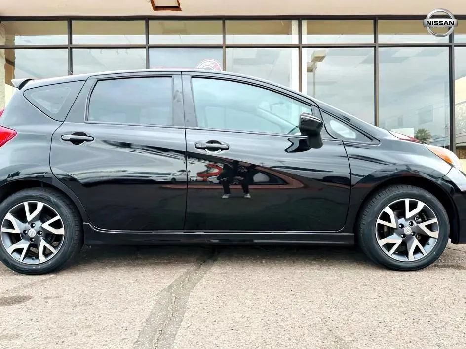 Used 2016 Nissan Versa Note SR w/ SR Tech Package FWD image 9