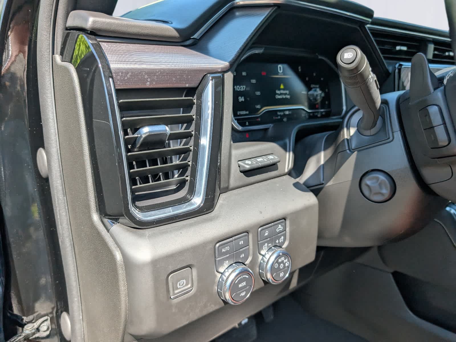 Certified 2023 GMC Sierra 1500 Denali Ultimate AWD/4WD image 23
