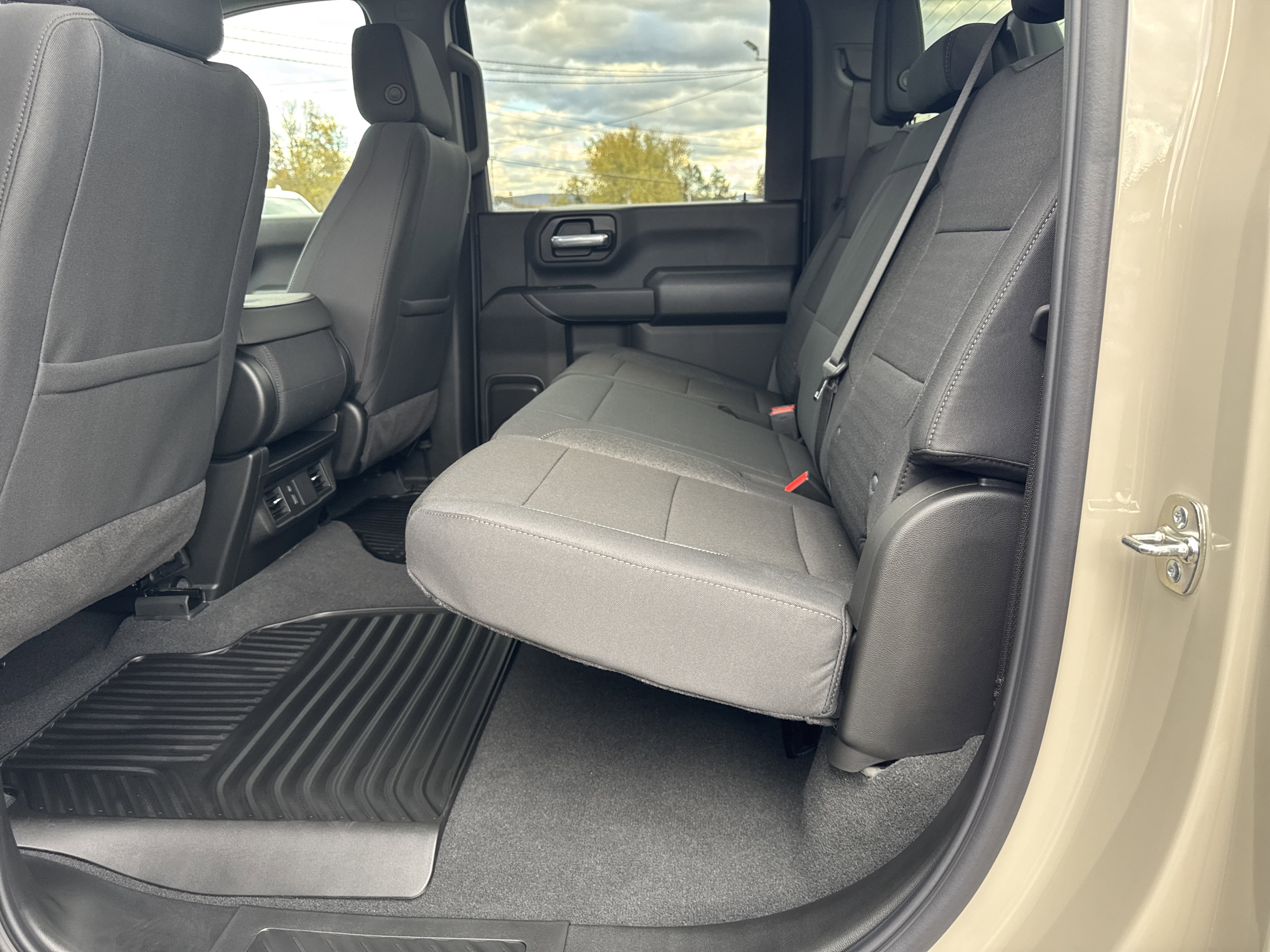 New 2026 Chevrolet Silverado 2500 Custom w/ Custom Value Package image 12