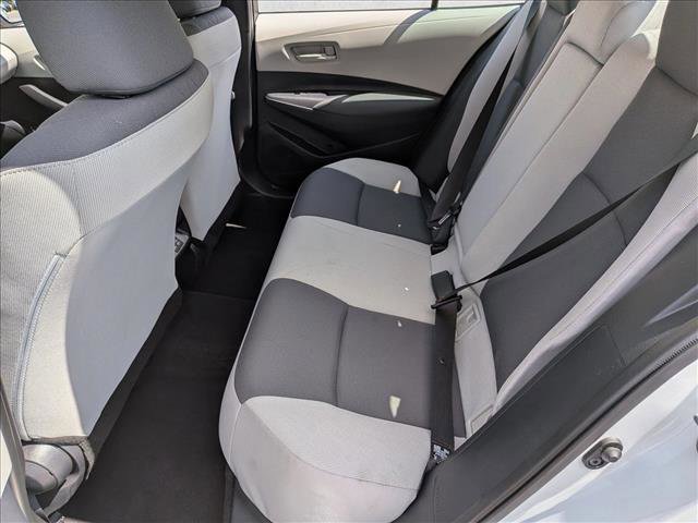 Used 2025 Toyota Corolla LE image 18