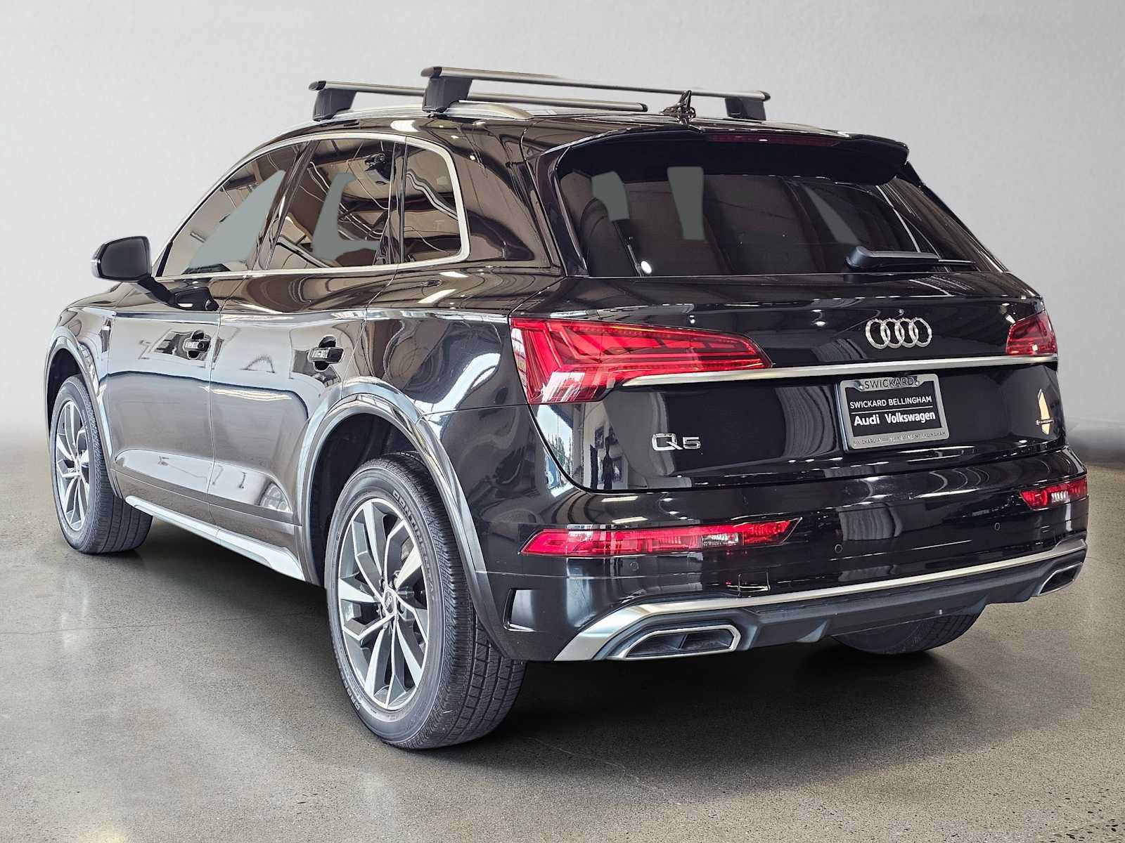 Used 2023 Audi Q5 2.0T Premium Plus w/ Premium Plus Package AWD/4WD image 5
