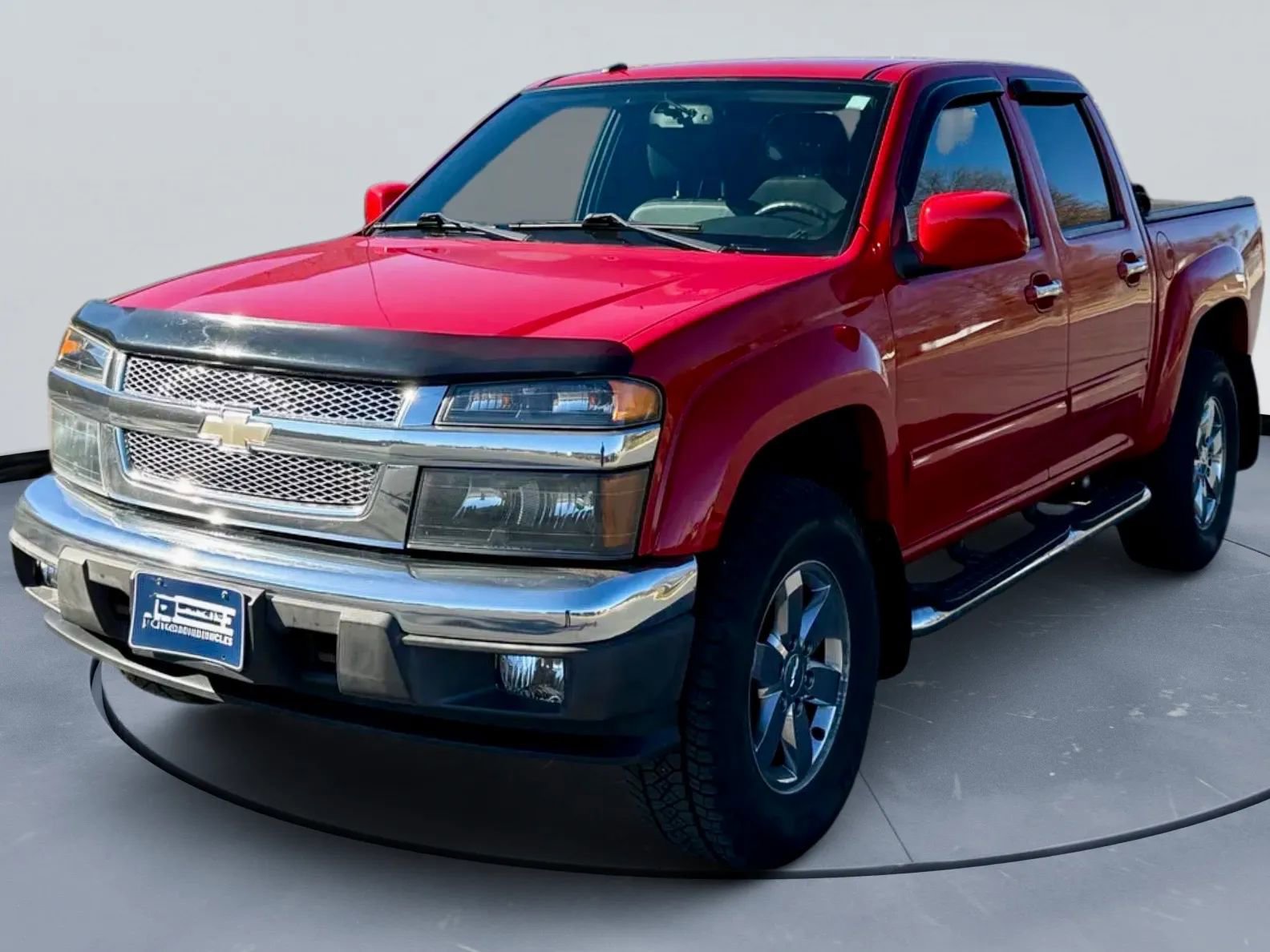 Used 2011 Chevrolet Colorado LT image 2