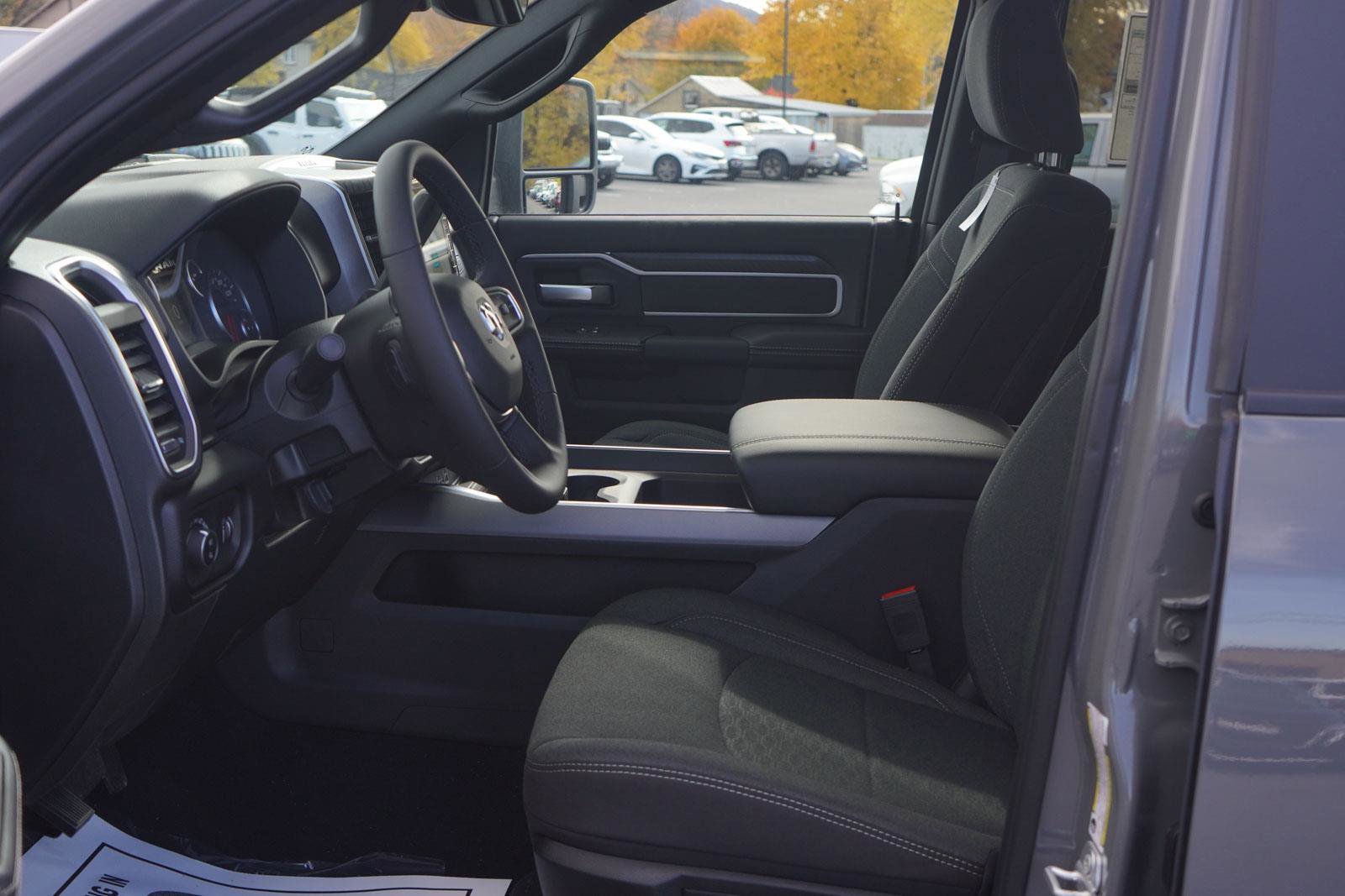 New 2026 RAM 2500 Big Horn image 44