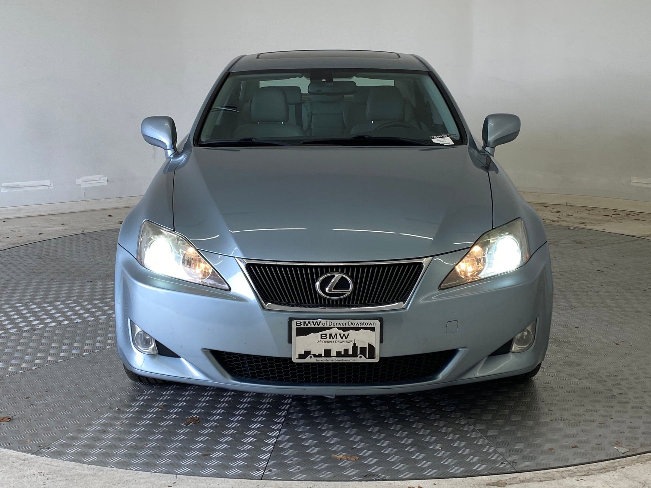 Used 2008 Lexus IS 250 AWD w/ Luxury Pkg image 6