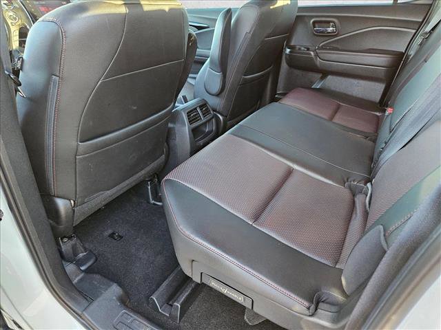 Used 2022 Honda Ridgeline Black Edition image 17