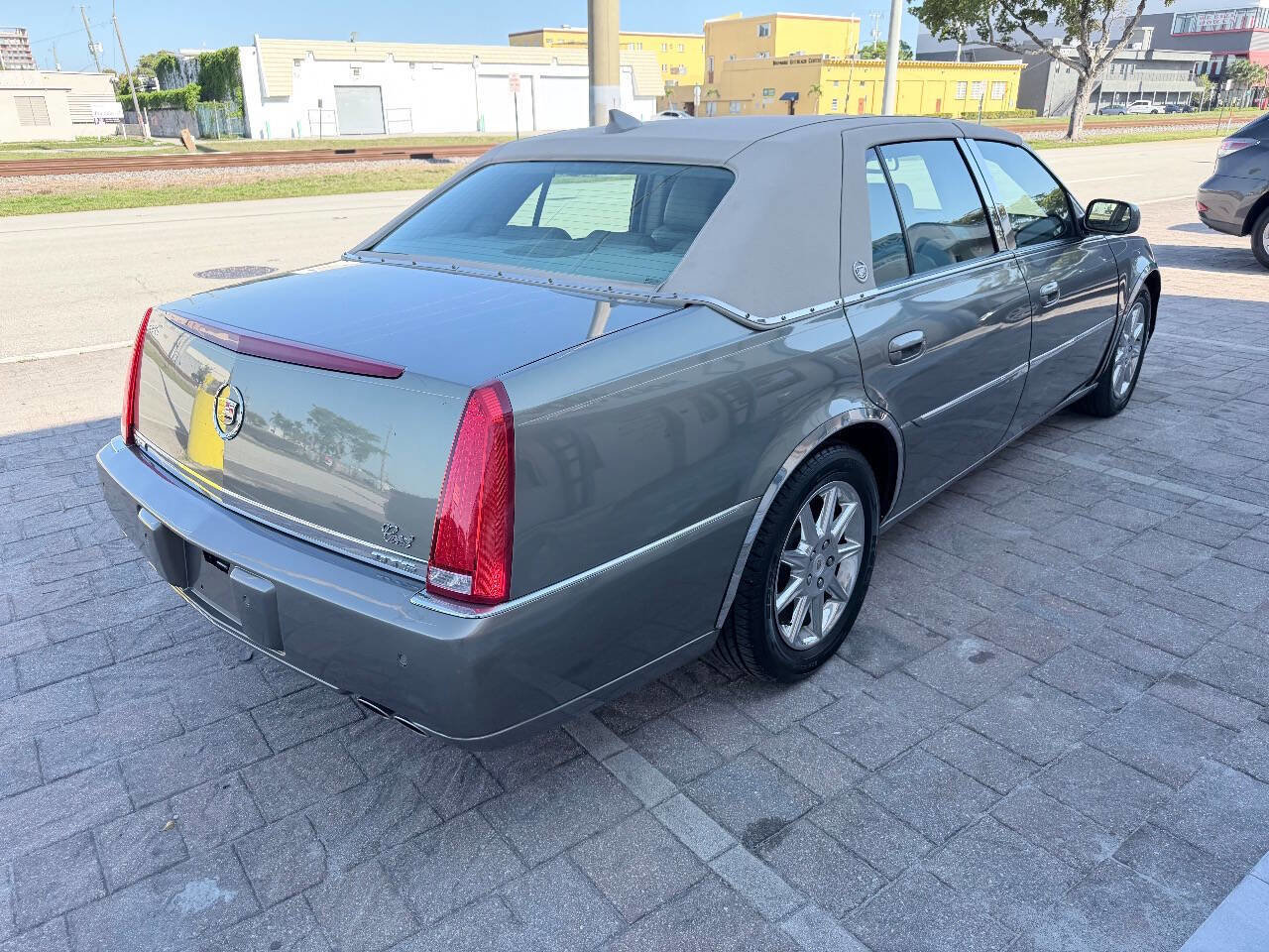 Used 2010 Cadillac DTS Luxury FWD image 8