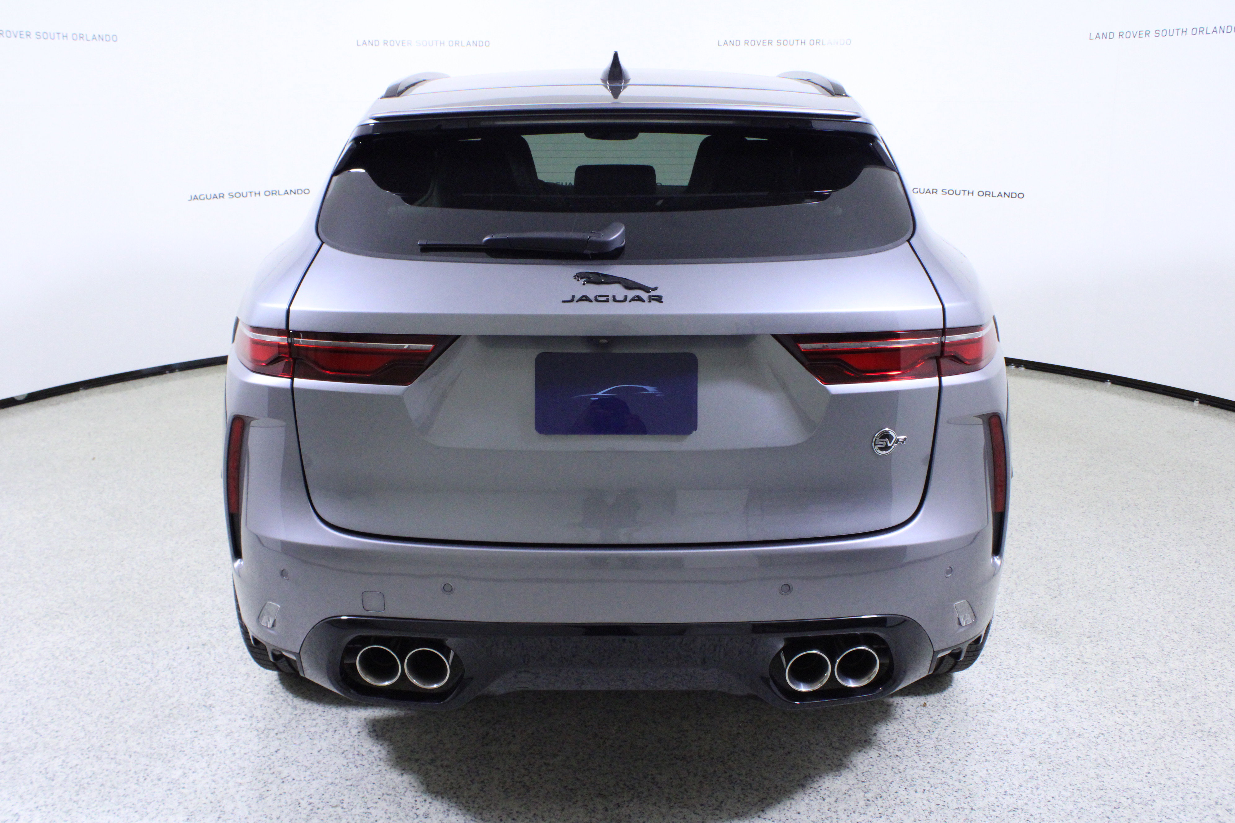 New 2026 Jaguar F-PACE SVR 575 Edition image 6