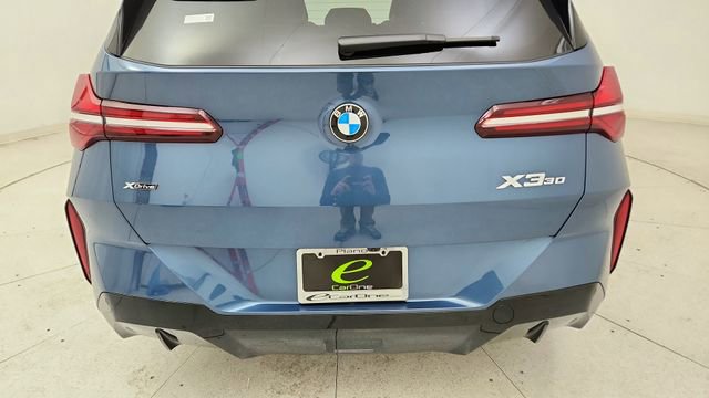 Used 2025 BMW X3 xDrive30i w/ Premium Package image 11