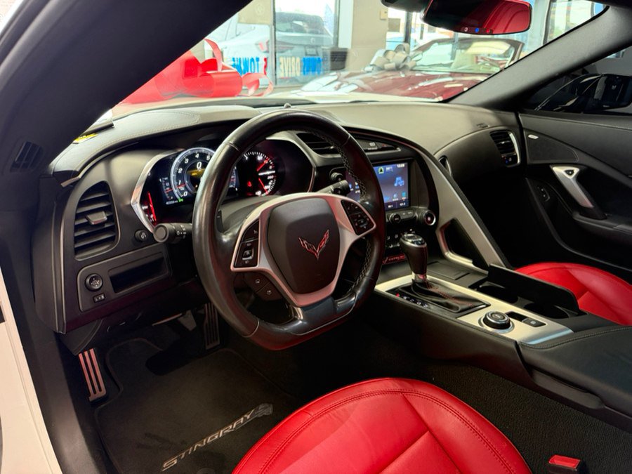 Used 2016 Chevrolet Corvette Stingray Coupe RWD image 35