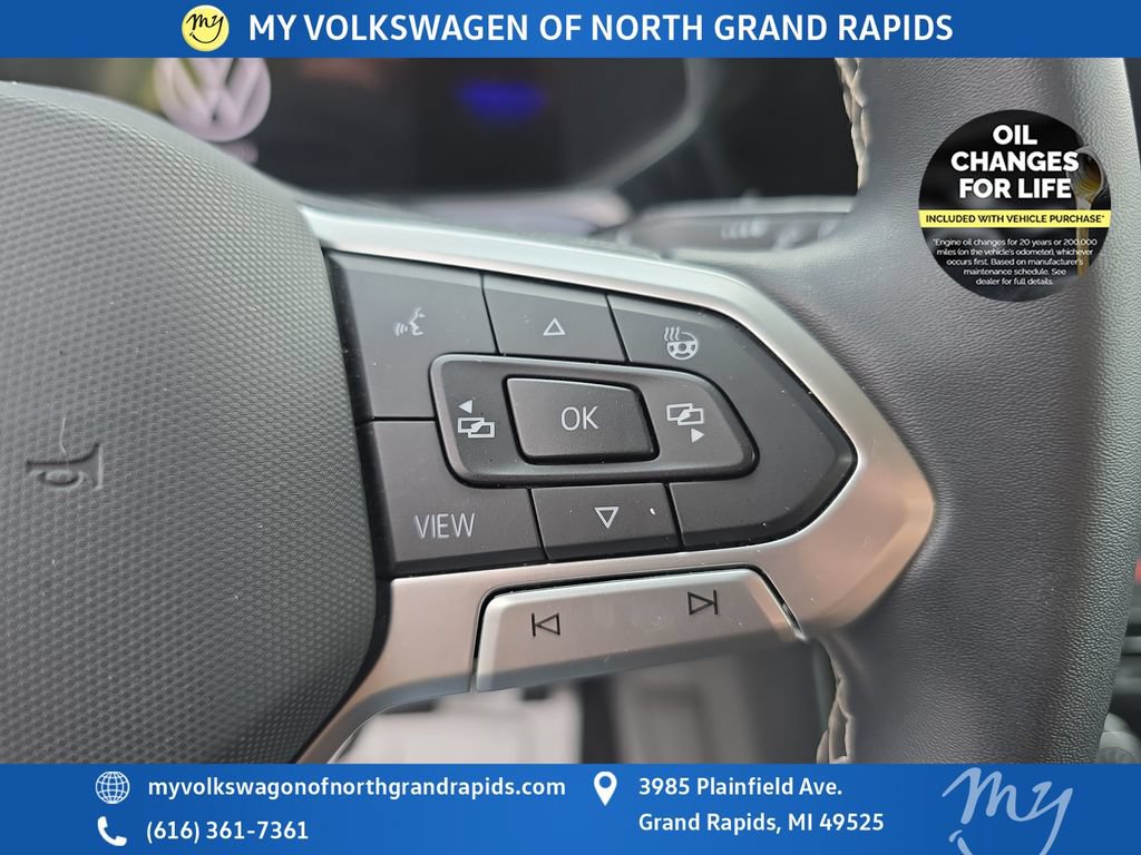 Used 2023 Volkswagen Taos SE FWD image 23
