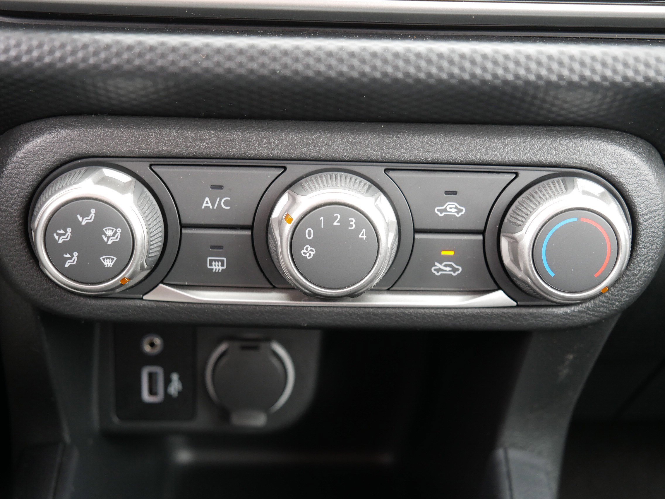 Certified 2023 Nissan Kicks S image 23