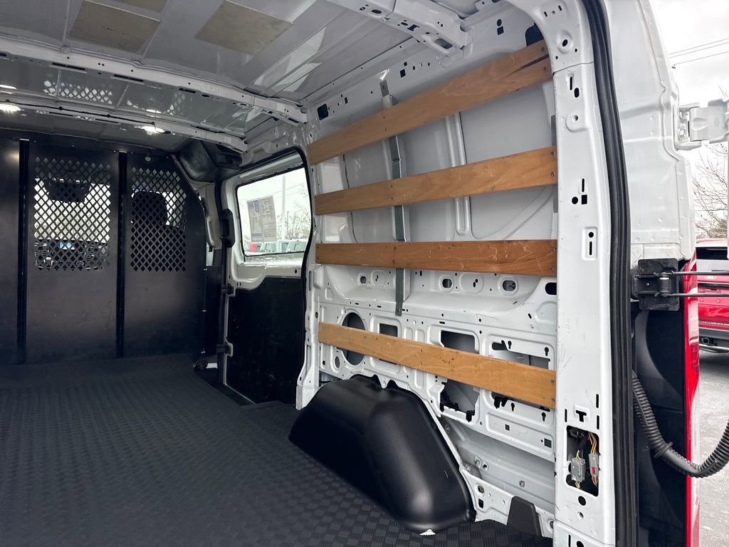 Used 2024 Ford Transit 250 Low Roof w/ Exterior Upgrade Package RWD image 15