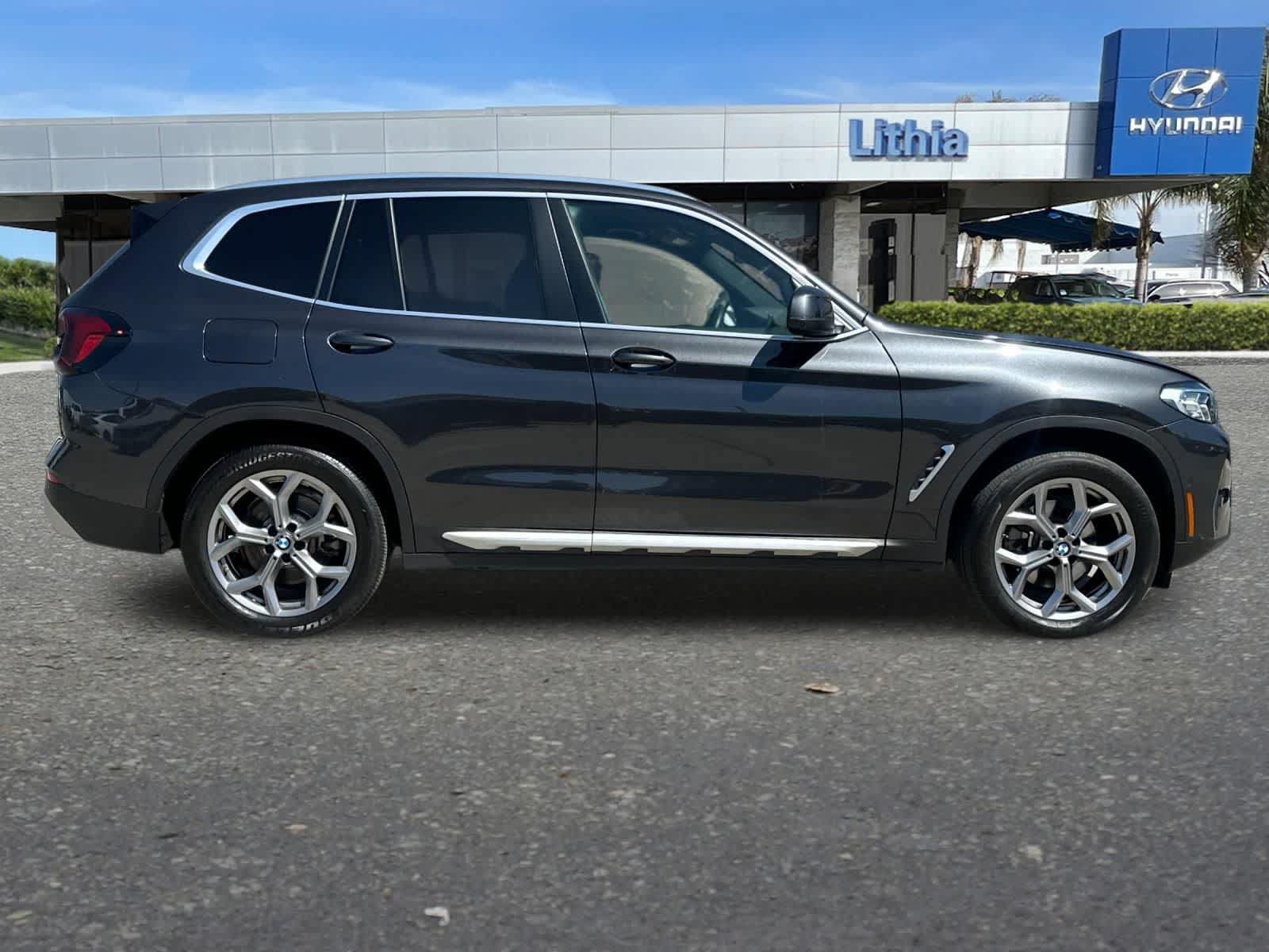 Used 2024 BMW X3 xDrive30i w/ Convenience Package AWD/4WD image 9