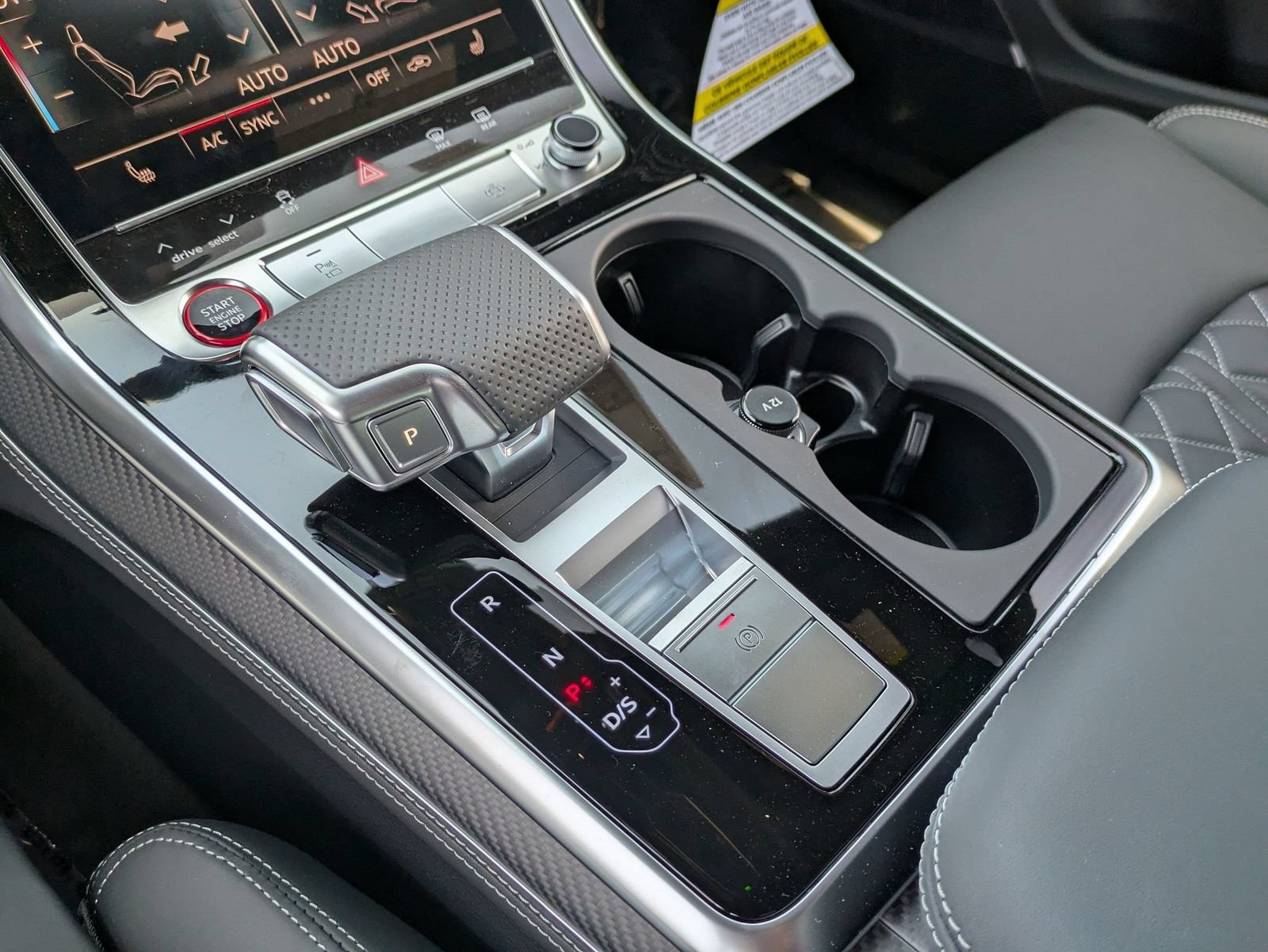 New 2026 Audi SQ8 Premium Plus AWD/4WD image 7