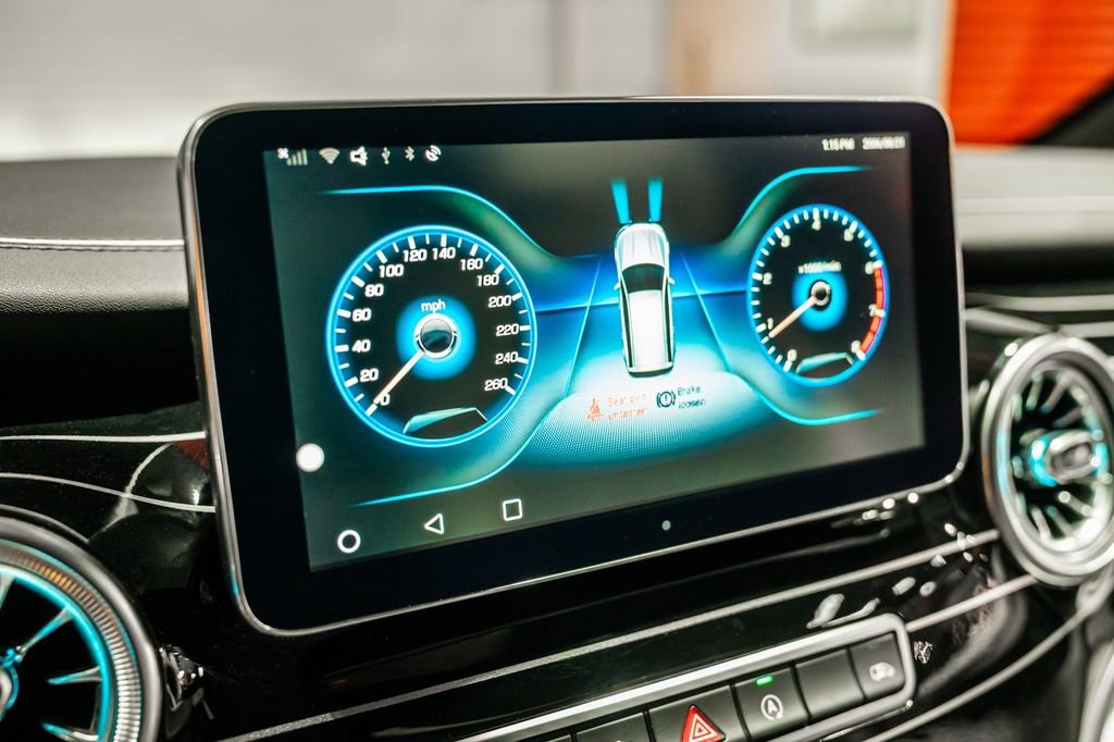 Used 2020 Mercedes-Benz Metris Passenger image 28