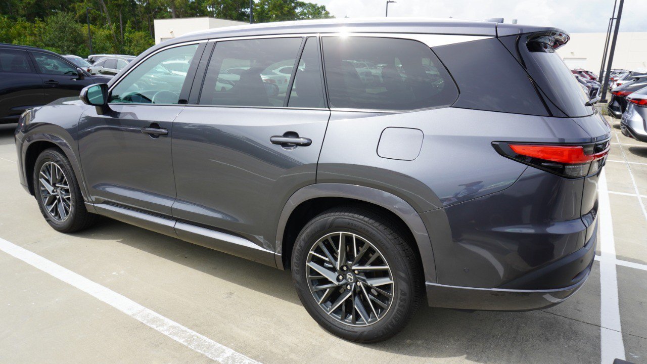 Certified 2026 Lexus TX 350 AWD w/ Technology Package image 9