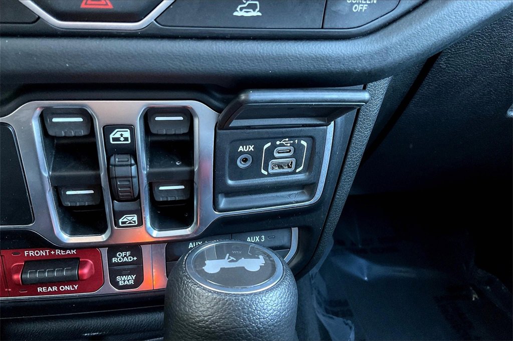 Used 2024 Jeep Wrangler Unlimited Rubicon image 31