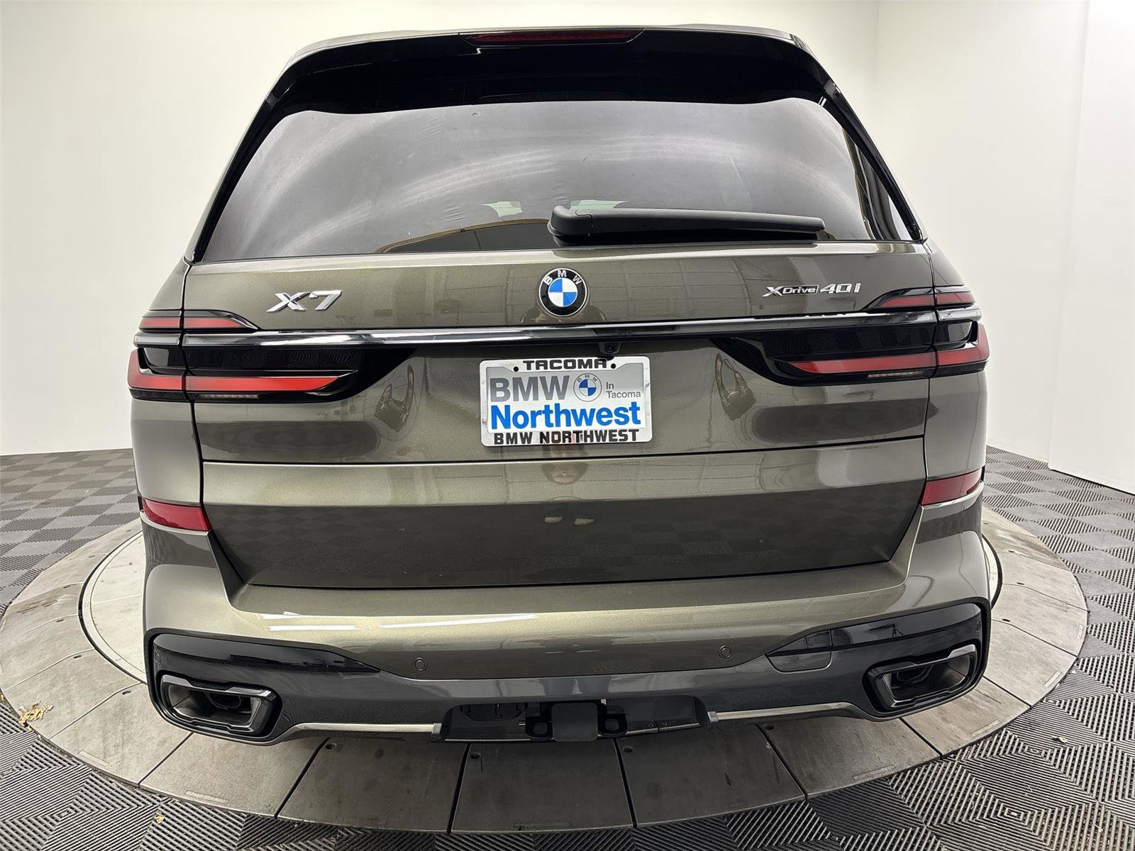 New 2026 BMW X7 xDrive40i w/ M Sport Package image 15