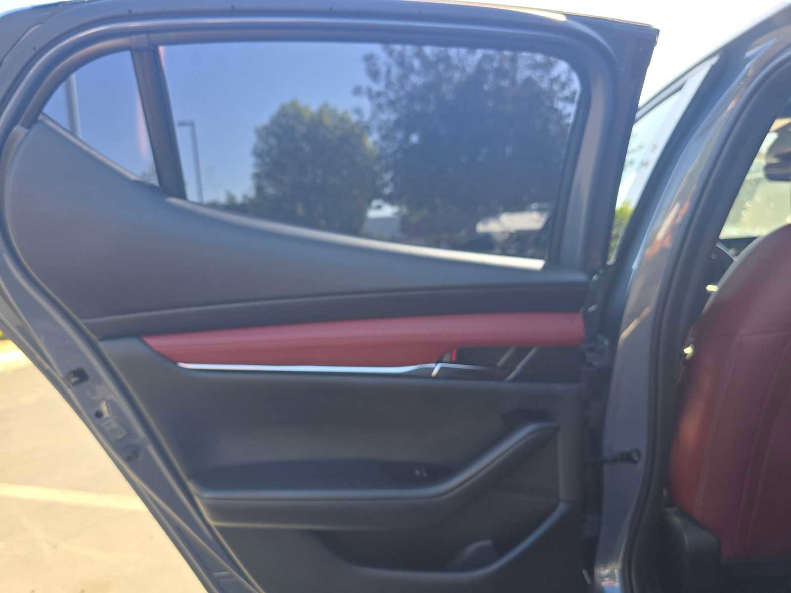 Used 2024 MAZDA MAZDA3 s image 17