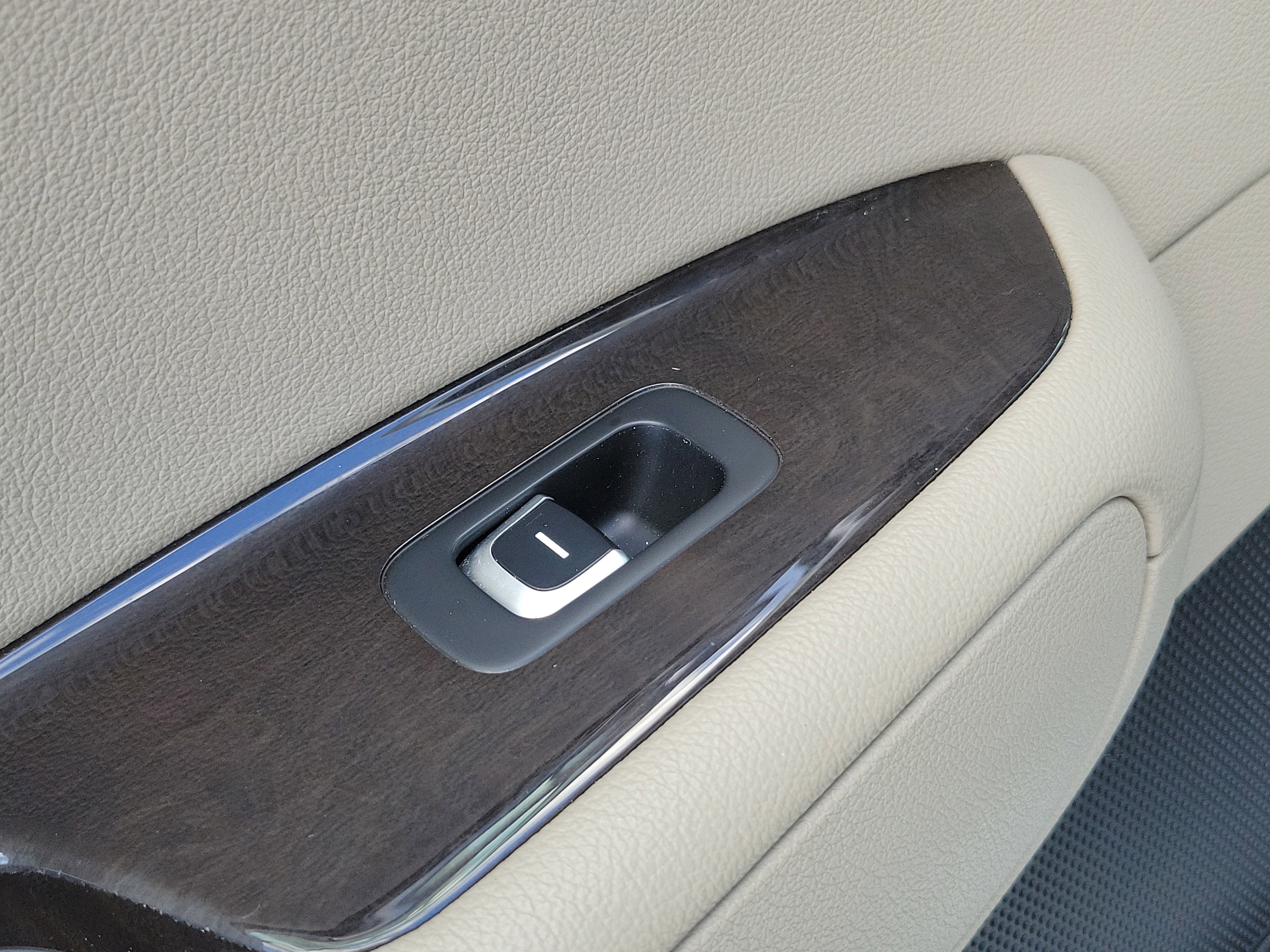 Used 2016 Kia Optima EX w/ Premium Package image 15