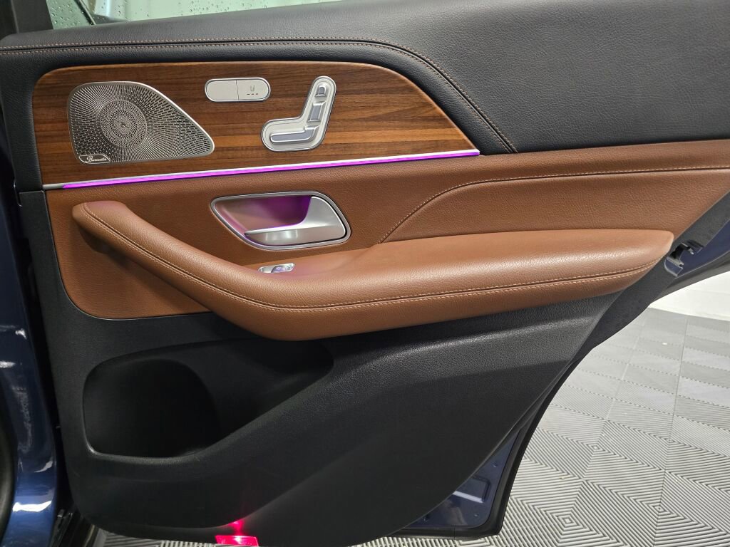 Used 2024 Mercedes-Benz GLE 350 GLE 350 w/ 3rd Row Seat Package image 26