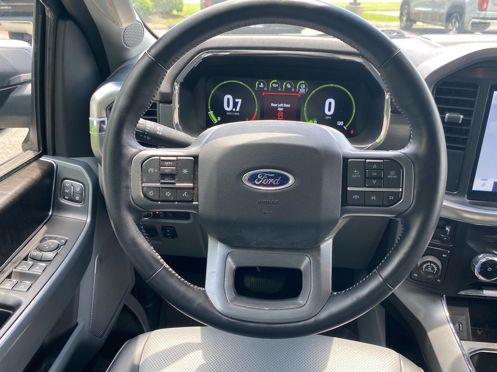 Certified 2022 Ford F150 Lariat AWD/4WD image 8